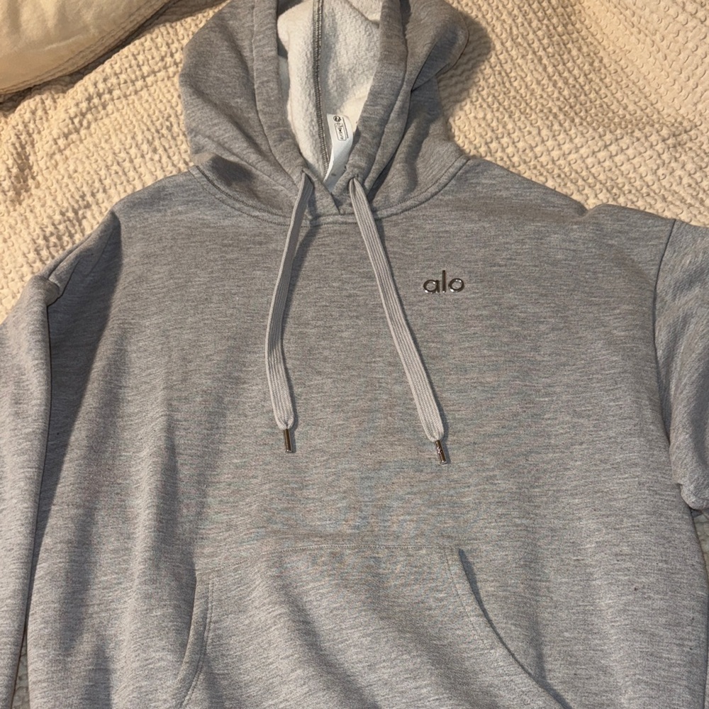 LIKE NEW ALO Yoga Grey Hoodie